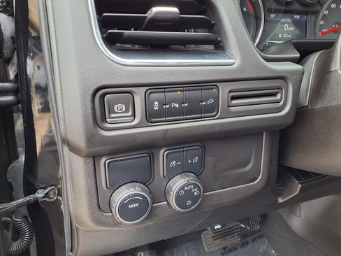 Used 2021 Chevrolet Tahoe LT image 15