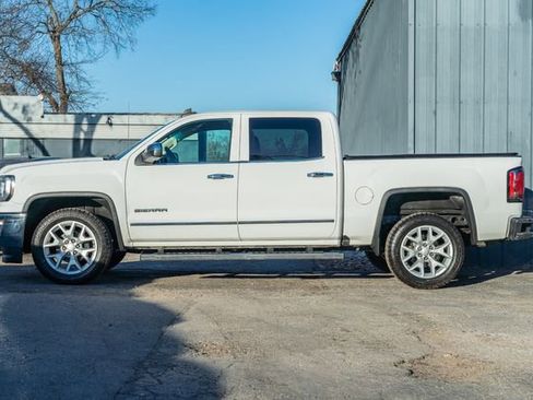 Used 2017 GMC Sierra 1500 SLT w/ SLT Premium Package image 3