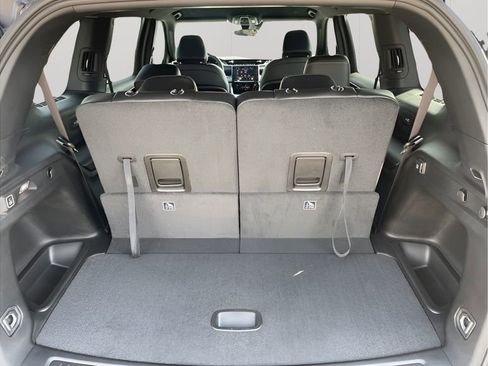 New 2025 Jeep Grand Cherokee L Laredo image 16