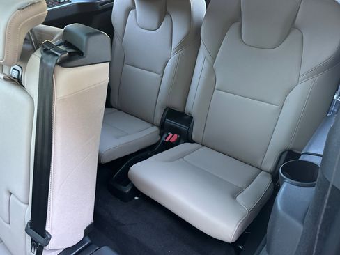 New 2026 Volvo XC90 B6 Plus w/ Protection Package Premier image 13