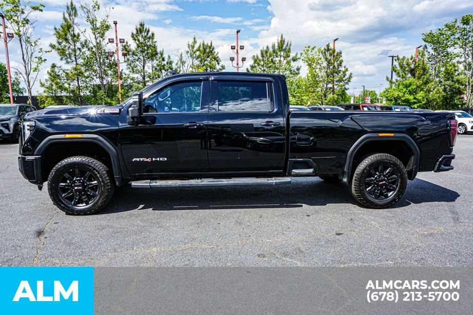 Used 2024 GMC Sierra 2500 AT4 w/ Technology Package AWD/4WD image 6