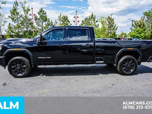 Used 2024 GMC Sierra 2500 AT4 w/ Technology Package AWD/4WD image 6
