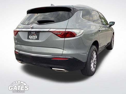 Used 2023 Buick Enclave Essence FWD image 12