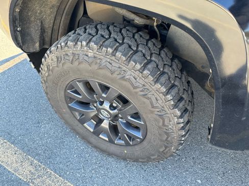 Used 2021 Toyota Tacoma SR5 image 8