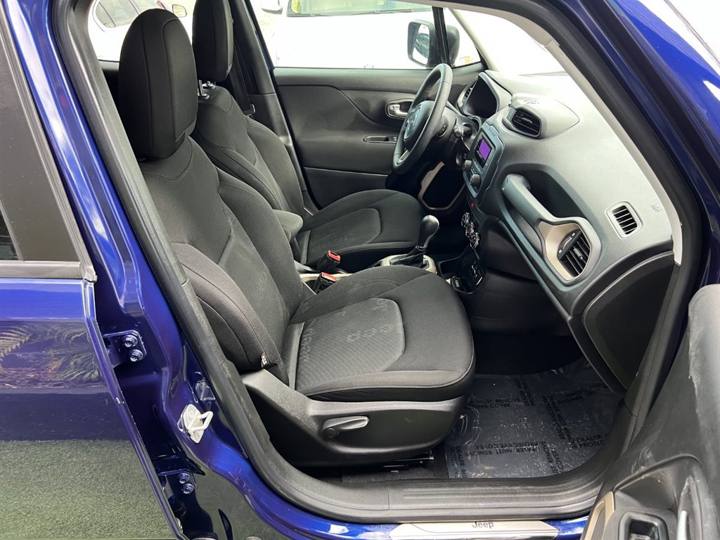 Used 2017 Jeep Renegade Sport w/ Power & Air Group FWD image 13