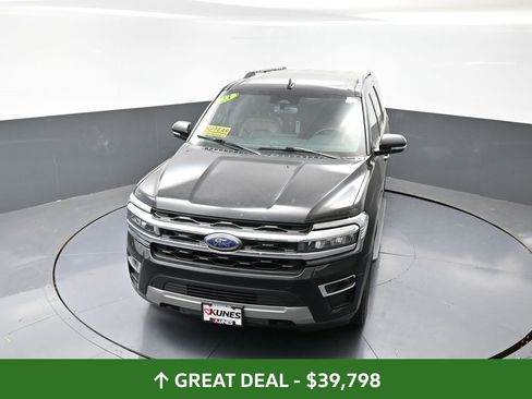 Used 2023 Ford Expedition Limited image 47
