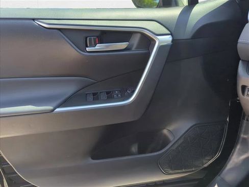 New 2025 Toyota RAV4 XLE image 10