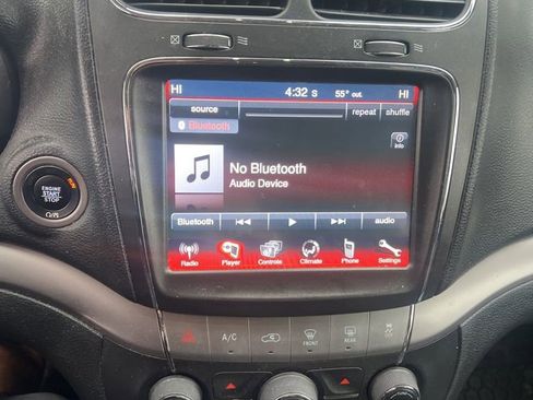 Used 2018 Dodge Journey Crossroad w/ Popular Equipment Group image 10