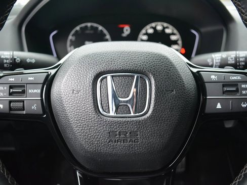 Used 2023 Honda Civic Sport image 11