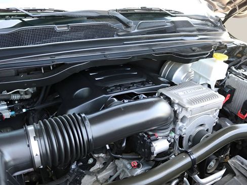 Used 2022 RAM 1500 Laramie w/ Laramie Southwest Edition AWD/4WD image 12