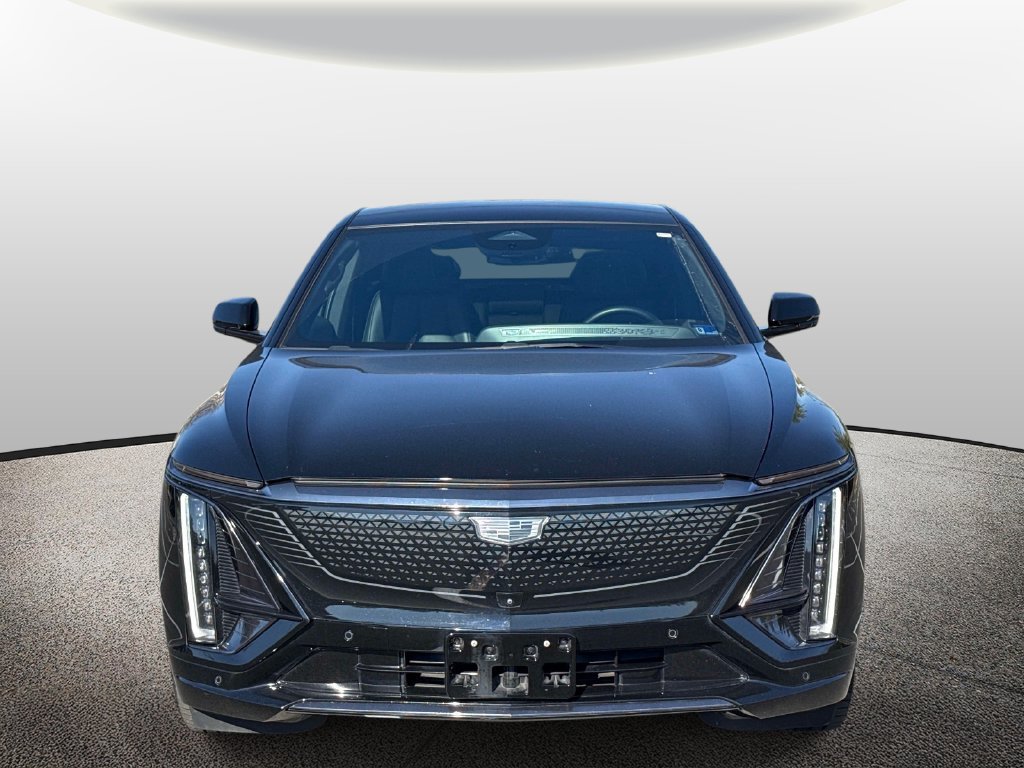 Used 2024 Cadillac Lyriq Sport w/ LPO, Floor Liner Package AWD/4WD image 5