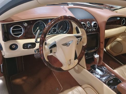 Used 2016 Bentley Flying Spur W12 AWD/4WD image 14