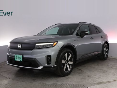 Used 2025 Honda Prologue Touring image 2