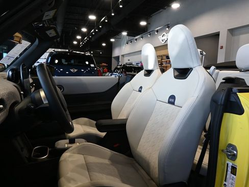 Used 2026 MINI Cooper S image 13