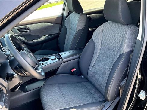 Used 2021 Nissan Rogue S AWD/4WD image 23