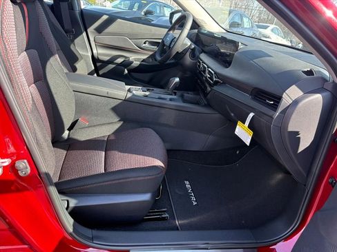 New 2026 Nissan Sentra SR image 19