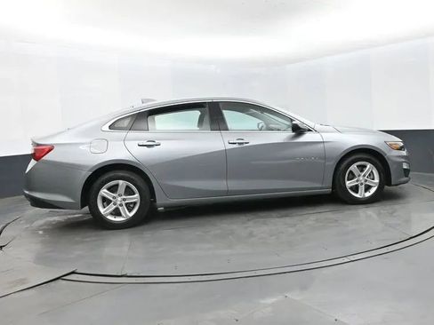 Used 2024 Chevrolet Malibu LT FWD image 4