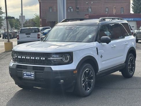 New 2025 Ford Bronco Sport Outer Banks w/ Outer Banks Tech Package+ image 7