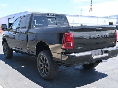 New 2026 RAM 2500 Big Horn AWD/4WD image 6