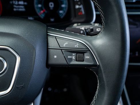 Used 2024 Audi Q8 Premium Plus w/ Premium Plus Package image 40