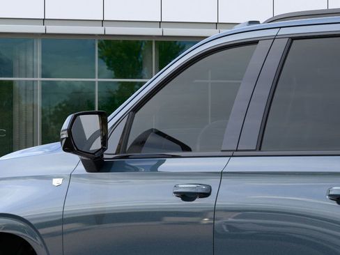 New 2025 Cadillac Escalade Sport Platinum w/ LPO, ONYX Package image 36