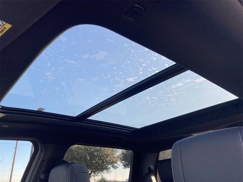 New 2026 Toyota Tundra Limited image 12