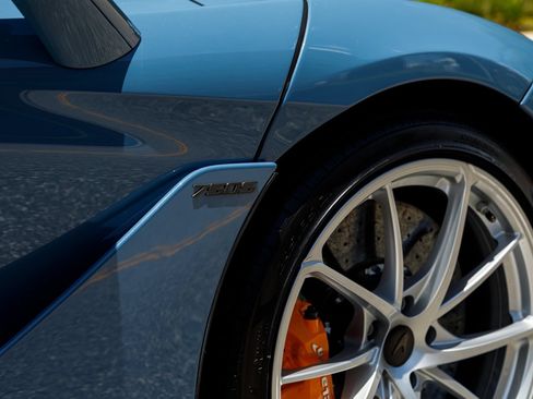 New 2027 McLaren 750S RWD image 18