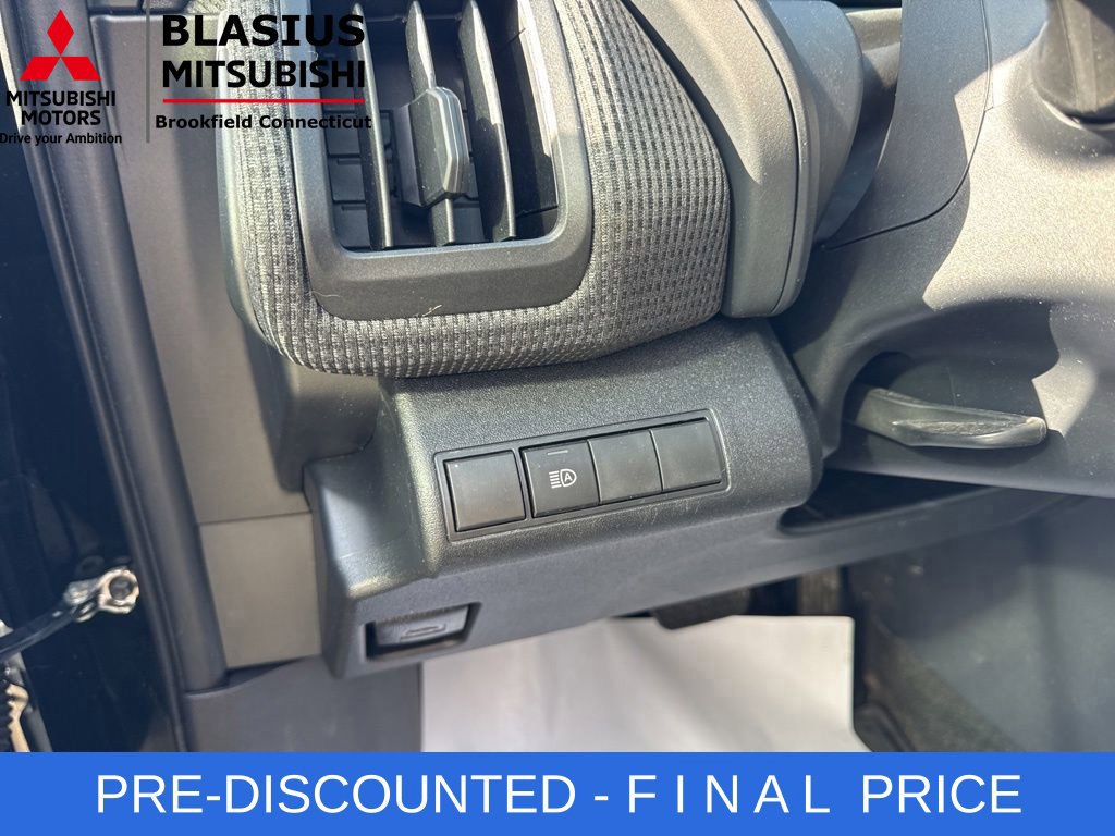 Used 2023 Subaru Solterra AWD image 29