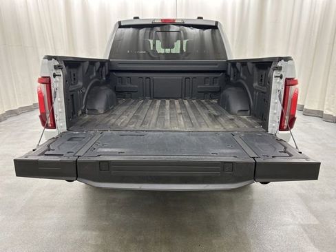Used 2025 Ford F150 Lariat w/ Bed Utility Package AWD/4WD image 31
