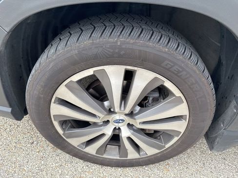 Used 2022 Subaru Ascent Touring image 13