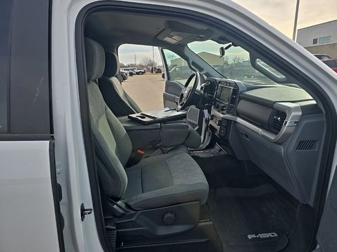 Used 2023 Ford F150 XLT image 12