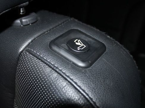 Used 2020 Kia Telluride EX image 30