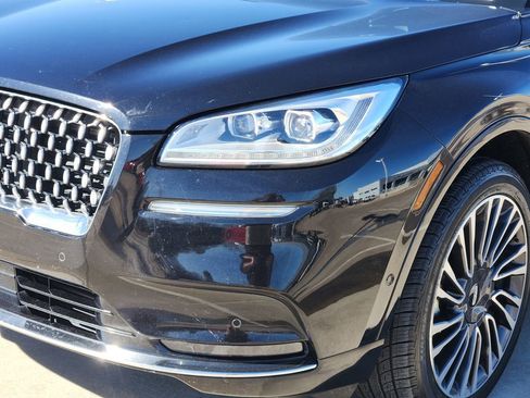 Used 2020 Lincoln Corsair Reserve w/ Equipment Group 201A image 13