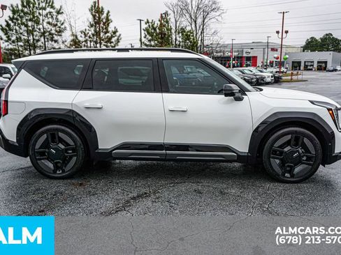 Used 2024 Kia EV9 GT-Line image 8