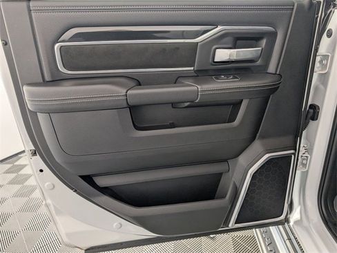 Used 2023 RAM 2500 Laramie image 28