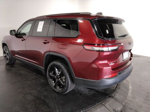 Used 2022 Jeep Grand Cherokee L Limited w/ Luxury Tech Group II image 7