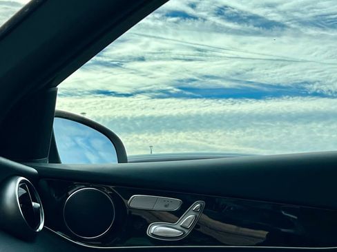 Certified 2022 Mercedes-Benz GLC 300 4MATIC image 13