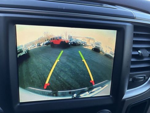 Used 2017 RAM 1500 Big Horn image 12