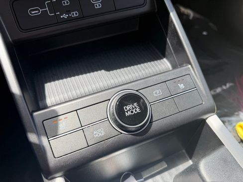 Used 2024 Hyundai Kona SEL FWD image 26