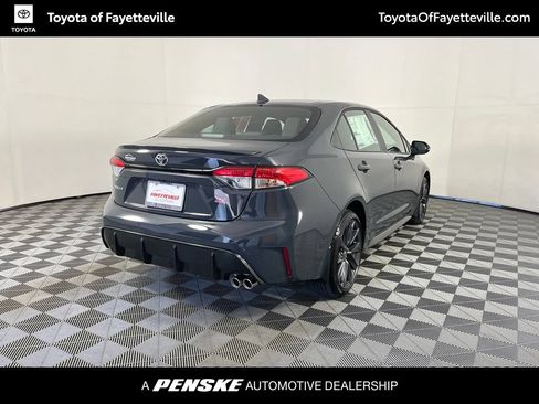 Used 2026 Toyota Corolla SE FWD image 5