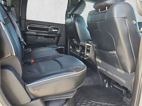 Used 2022 RAM 2500 Laramie w/ Night Edition image 20