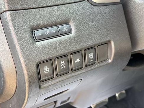 Certified 2024 Nissan Murano SL w/ Cargo Package AWD/4WD image 11