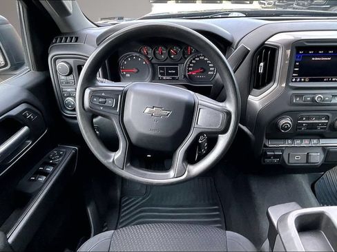 Used 2020 Chevrolet Silverado 1500 Custom Trail Boss w/ Custom Convenience Package AWD/4WD image 9