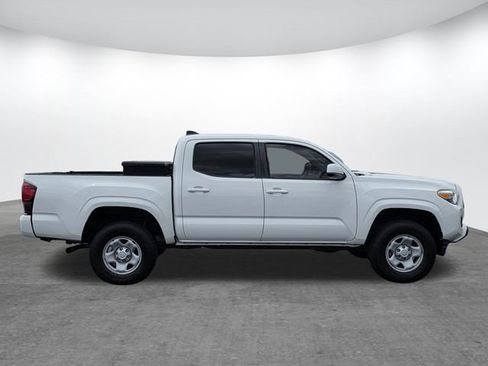 Used 2021 Toyota Tacoma SR w/ SR Convenience Package RWD image 3