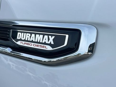 New 2026 GMC Sierra 1500 SLT w/ SLT Premium Plus Package AWD/4WD image 11