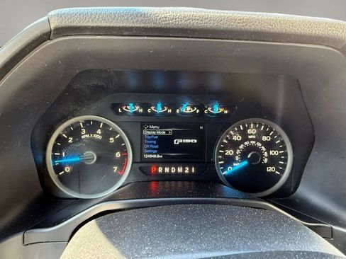 Used 2016 Ford F150 XLT w/ Equipment Group 302A Luxury AWD/4WD image 19