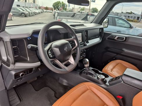 Used 2023 Ford Bronco 4-Door w/ Sasquatch Package AWD/4WD image 15