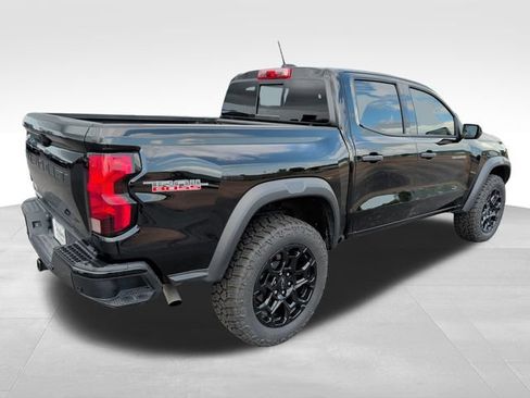 Used 2026 Chevrolet Colorado Trail Boss AWD/4WD image 6