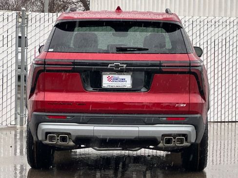 New 2026 Chevrolet Traverse Z71 w/ Enhanced Driving Package AWD/4WD image 5