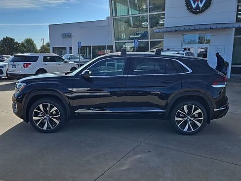 New 2026 Volkswagen Atlas Cross Sport SEL Premium R-Line AWD/4WD image 8